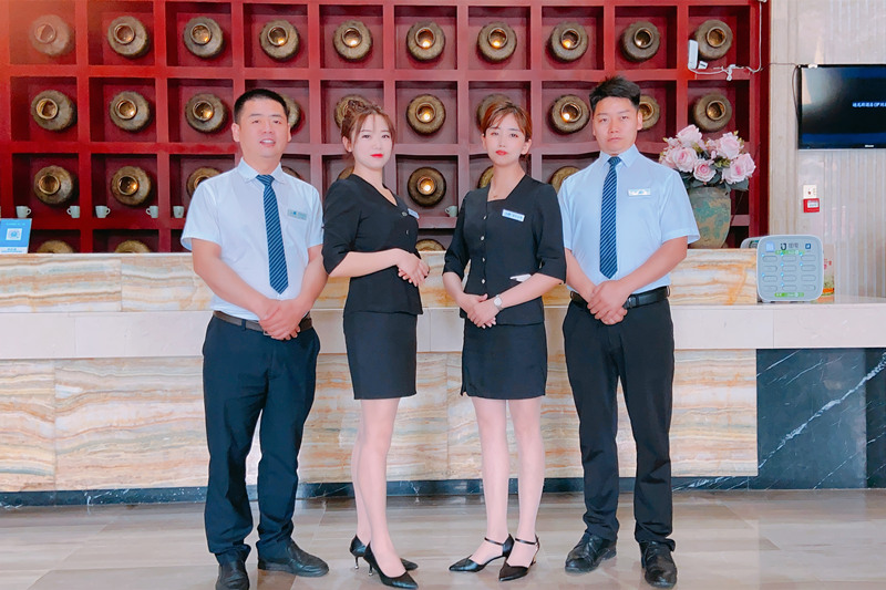 精誠所至，金石為開