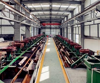 三班接力，晝夜不息｜王家河選礦廠里的堅守與傳承