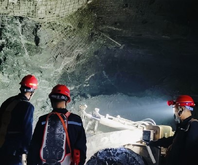 西溝鐵礦｜織密安全防護網(wǎng)，護航全年“零傷亡”